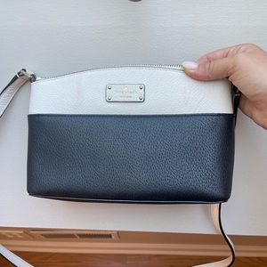 KATE SPADE CROSSBODY BAG 🖤🤍